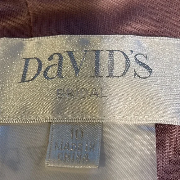 David’s Bridal Beautiful Bridesmaid/Prom Dress Size 10 - Picture 11 of 12